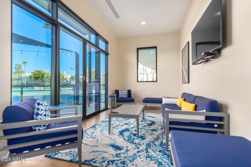 Inside The Estate Club