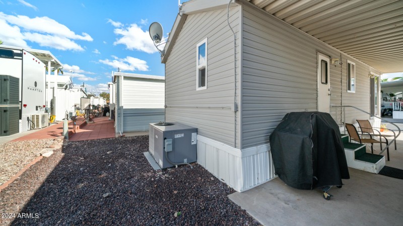 3710 S Goldfield Rd Lot 690 - 26