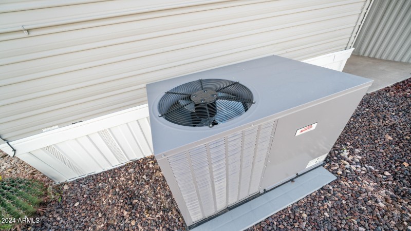 3710 S Goldfield Rd Lot 690 - 27