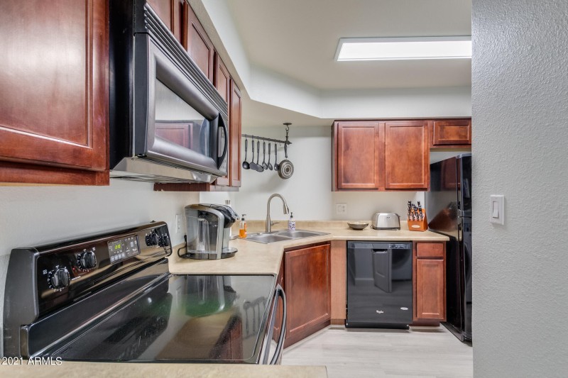 0010-09-Mountainview