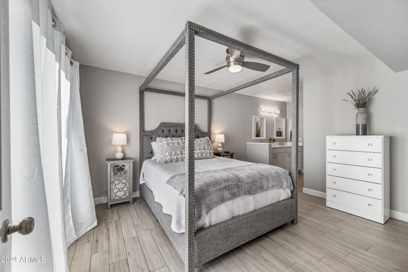 27-1717EUHD1052-ocupix 3-8