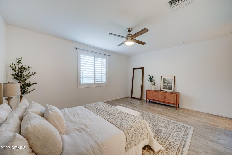 26523 N Thornhill-28