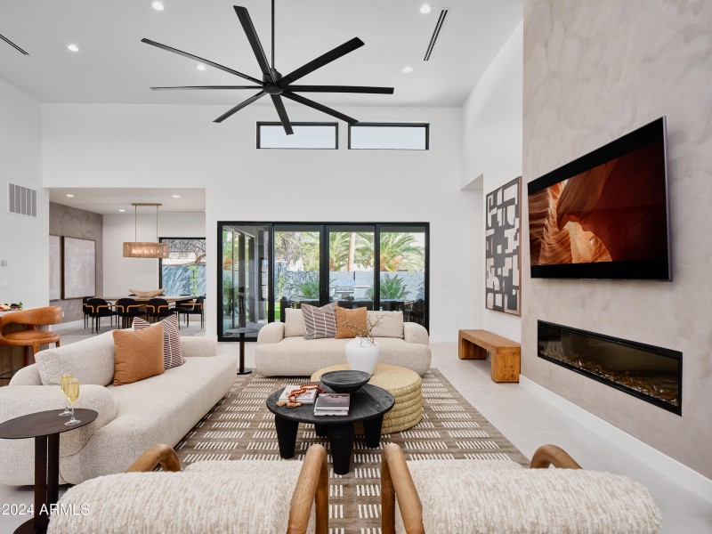 PropertyImageCo_13649N88thPl_WEB_17