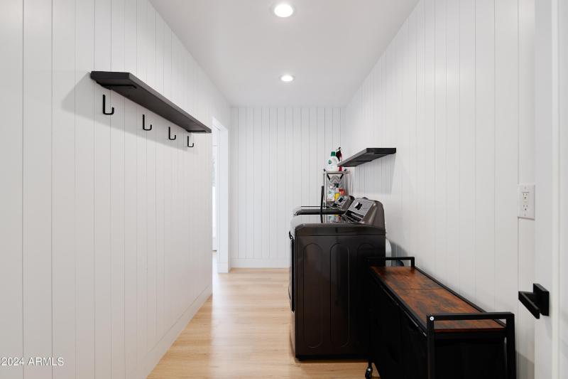 PropertyImageCo_5402EMarilynRd_WEB_9