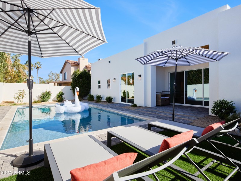 PropertyImageCo_5402EMarilynRd_WEB_32