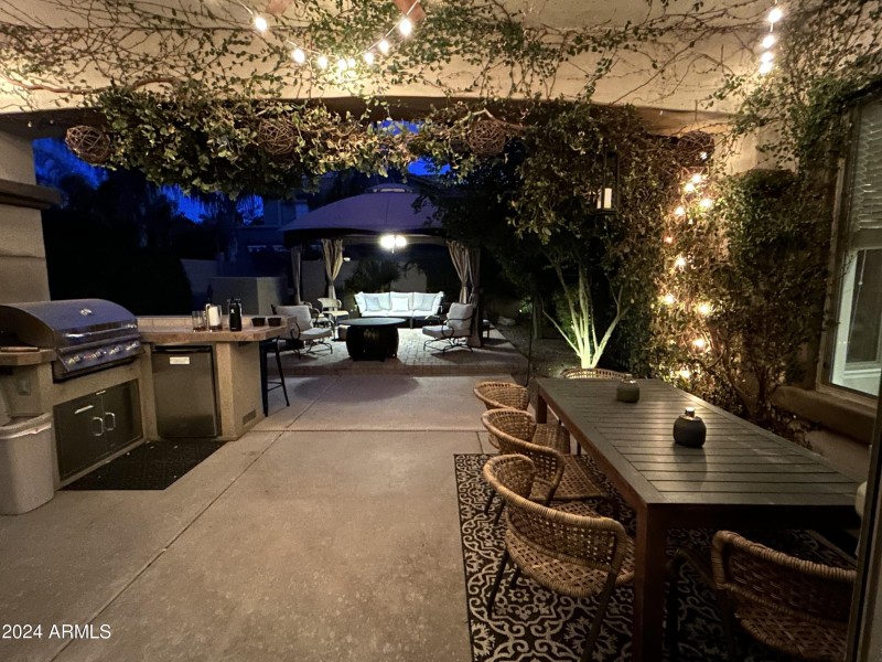 Outdoor1