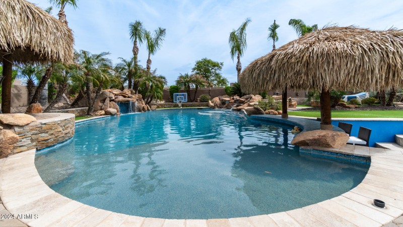 602 W Ridgecrest Rd-17