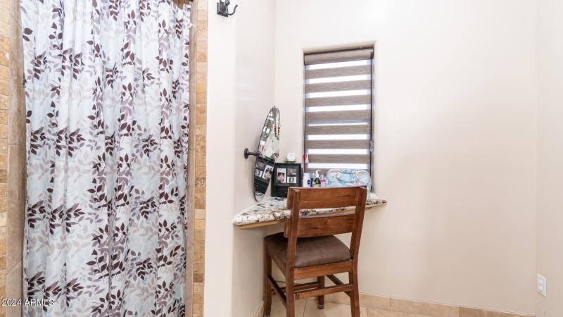 602 W Ridgecrest Rd-69