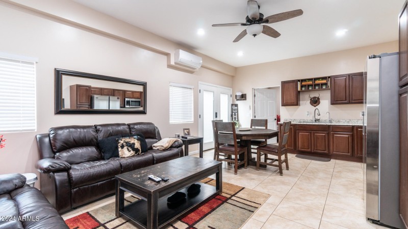 602 W Ridgecrest Rd-80