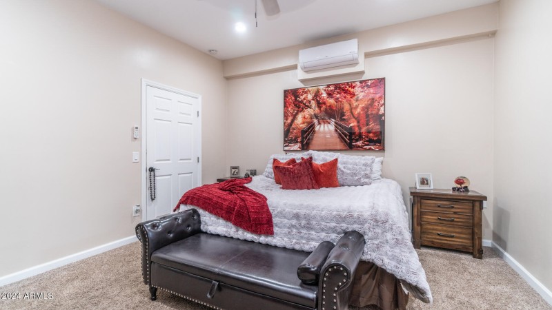 602 W Ridgecrest Rd-86