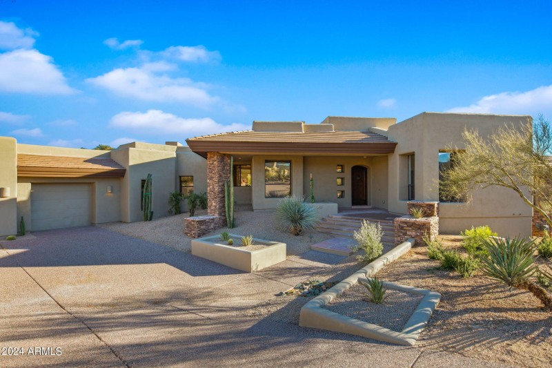 4-web-or-mls-Front Exterior