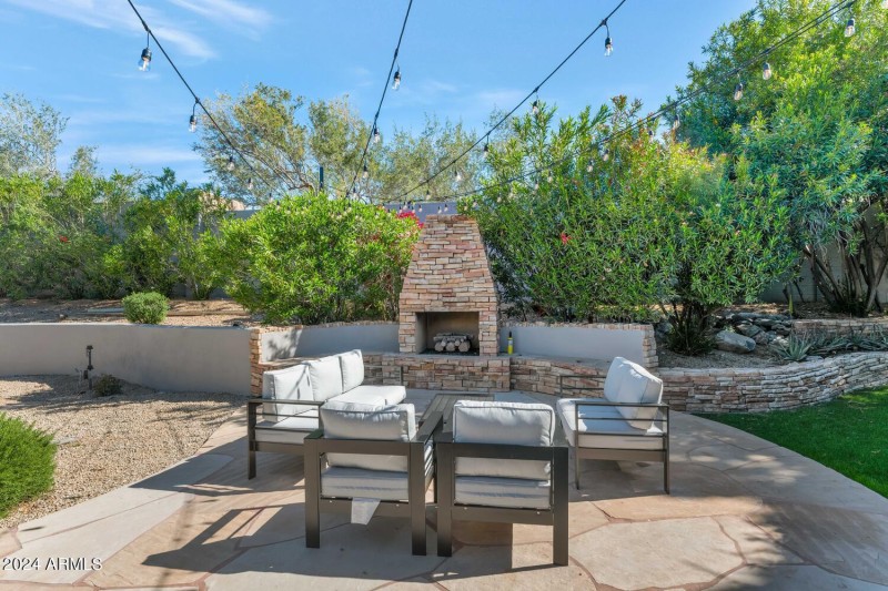 10940 E Cosmos Cir-large-033-026-10940 E