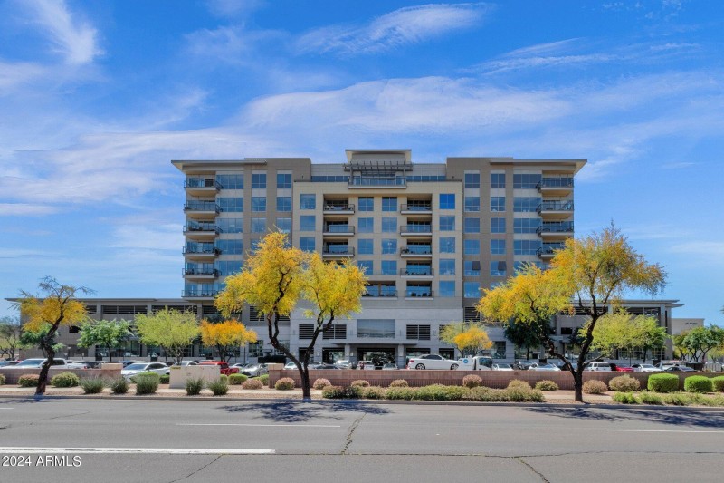 The Lofts at Kierland