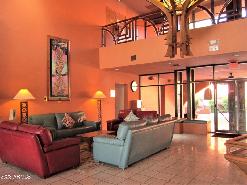 ANASAZI LOBBY MAIN FLOOR