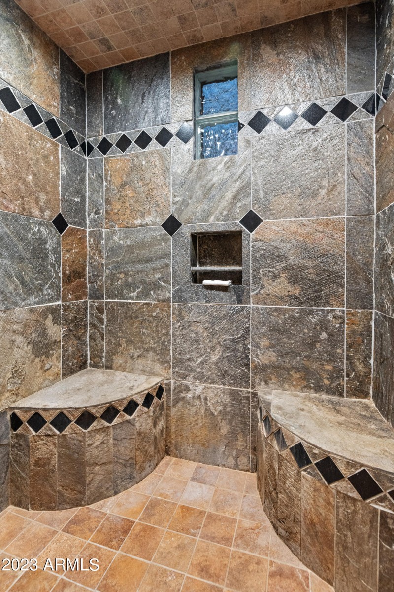 5529 W Pinnacle Hill Dr (small)-42