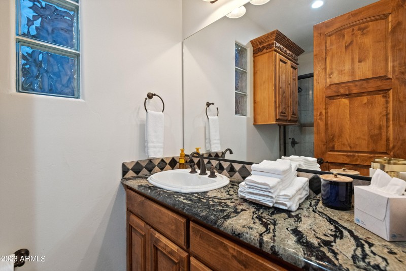 5529 W Pinnacle Hill Dr (small)-56