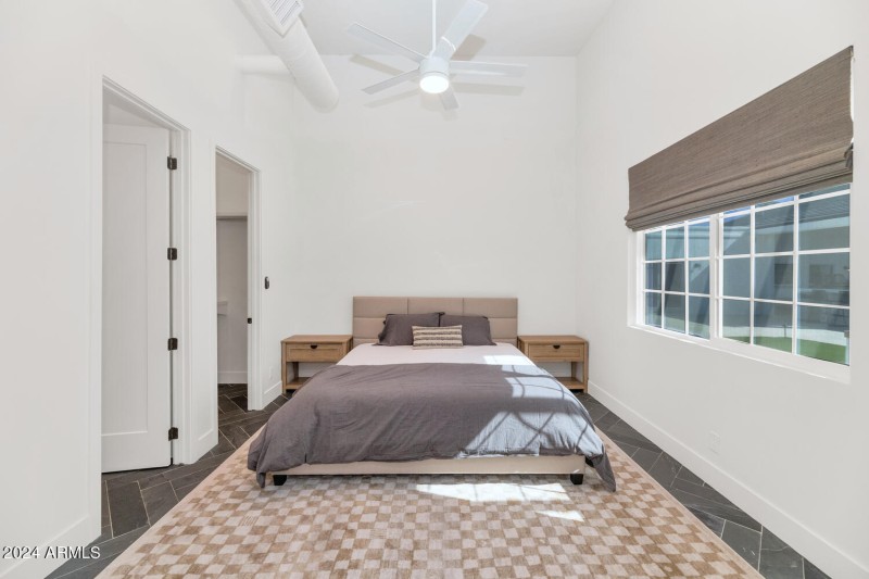 8313 E Carol Way-large-037-064-8313 E Ca