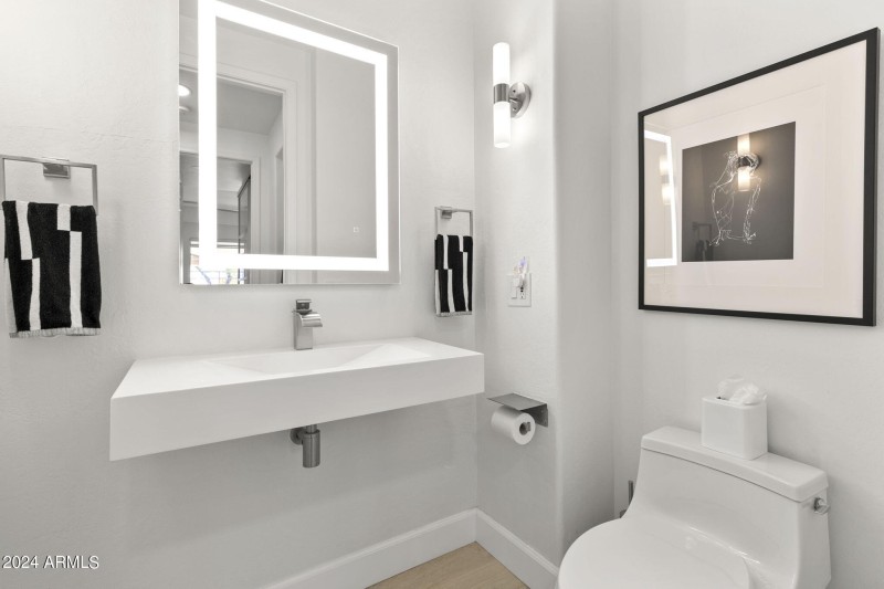 Powder room