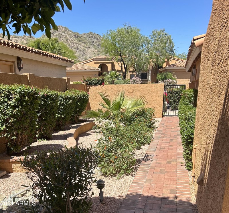 C46D08C8-42CB-4AB0-B924-8196E1AC4104