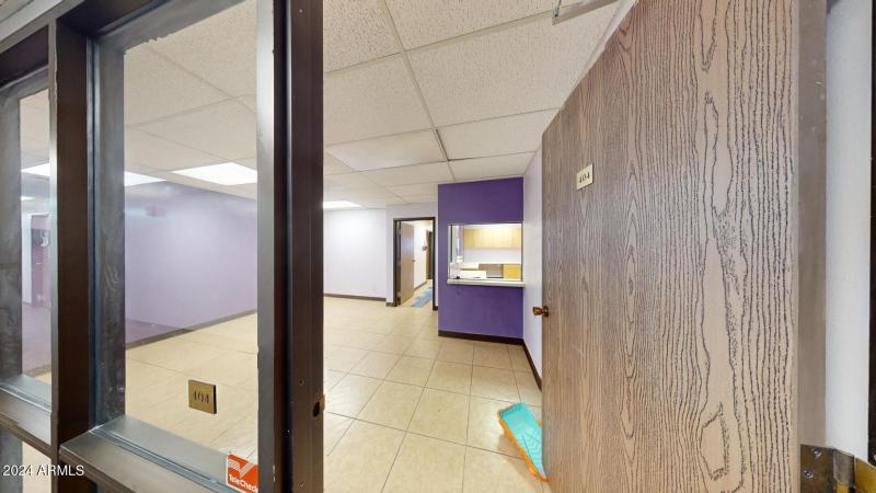 Medical-Bldg-Suite-404-04092024_210157