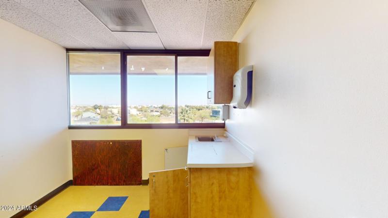 Medical-Bldg-Suite-404-04142024_122339