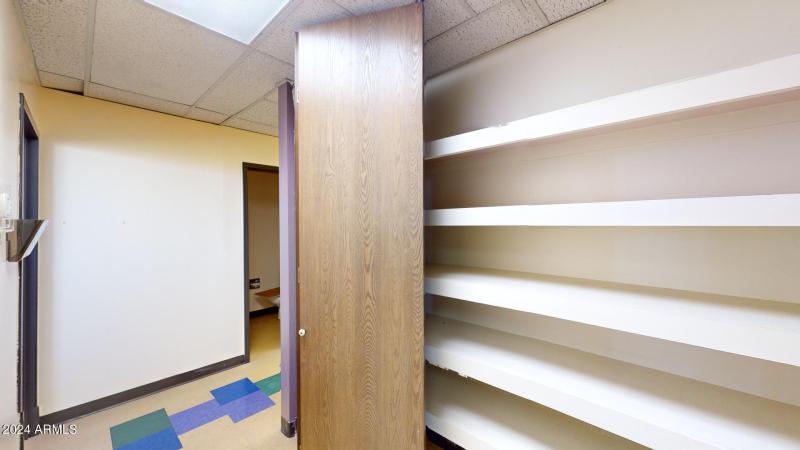 Medical-Bldg-Suite-404-04142024_122526