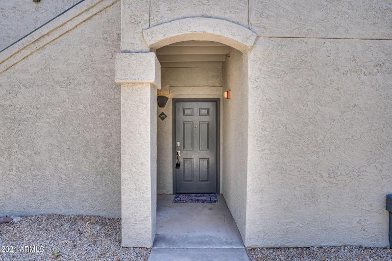 2-web-or-mls-Exterior Finished-4
