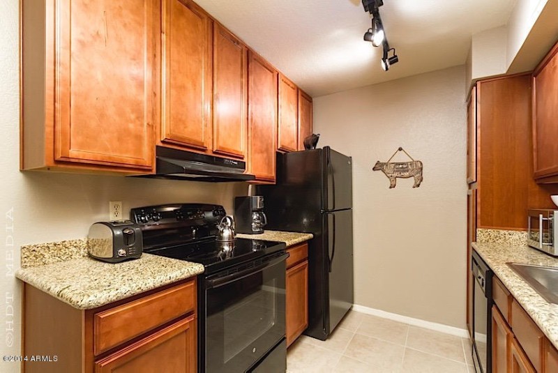 007 endless summer kitchen II