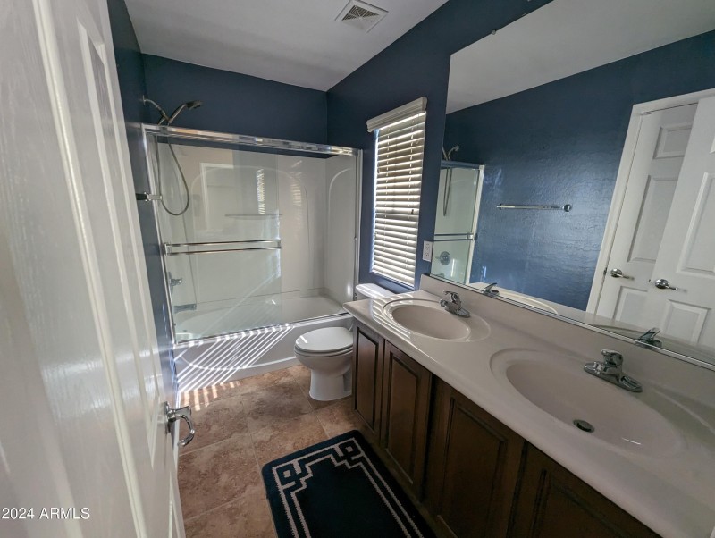 Jack & Jill Bathroom