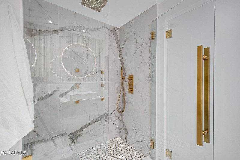 Impressive Shower System