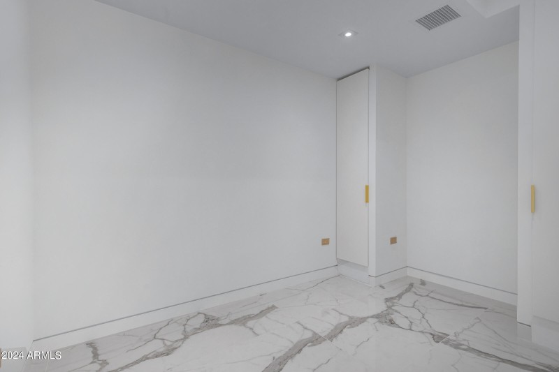 Guest Bedroom/Office