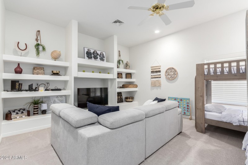 Guest Bedroom 4 Flex Room