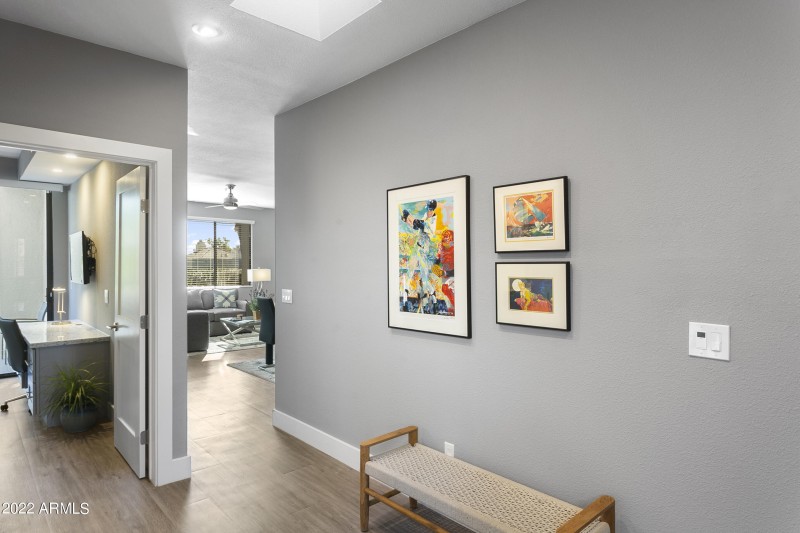 7700EGaineyRanch206-004