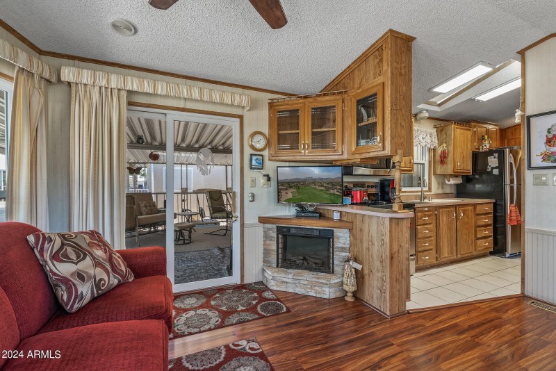 06_17200_W_Bell_L62462_mls