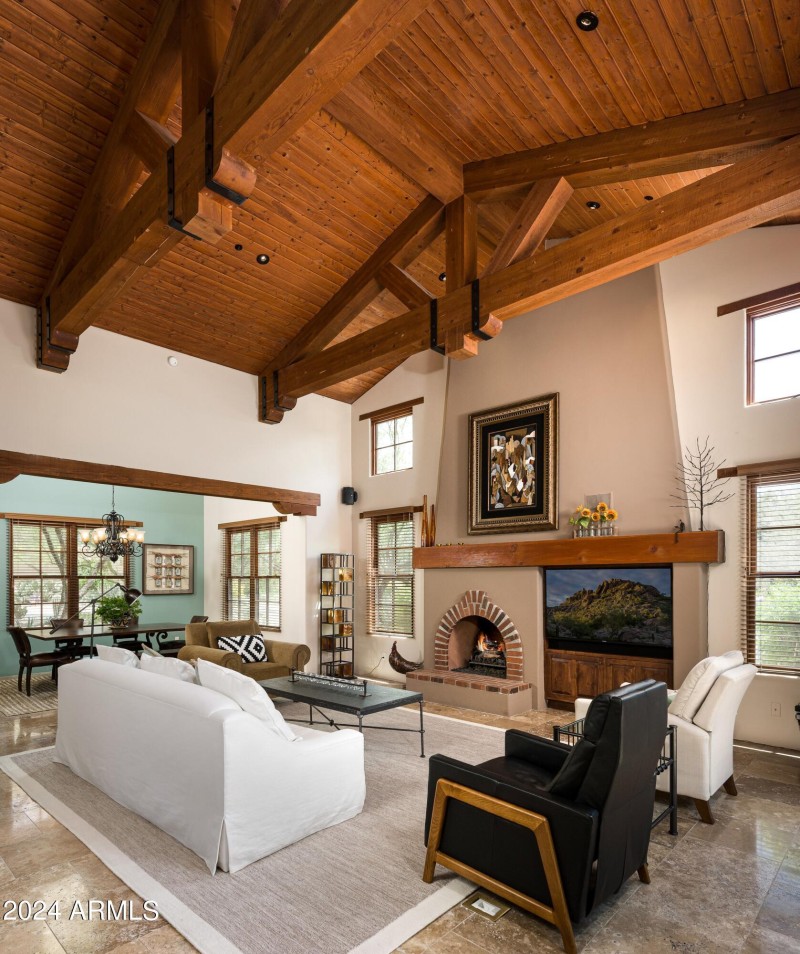 007_38749 N 104th Way9