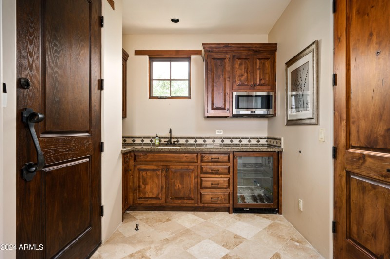 023_38749 N 104th Way34