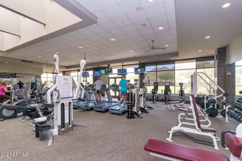 FITNESS CENTER