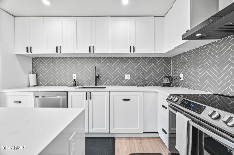 10-ocupix-8055ETRE117