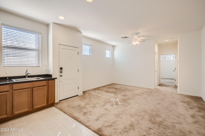 32 Casita Living Room