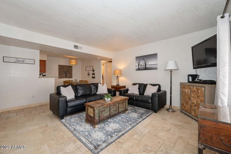 20210926230958320458000000-o