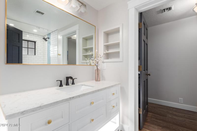 Bathroom off Bedroom #3