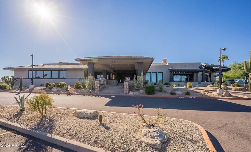 Country Club Entrance View