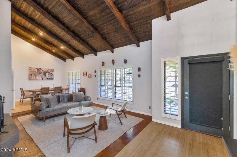 9032 N 83rd St-large-004-010-9032 N 83rd