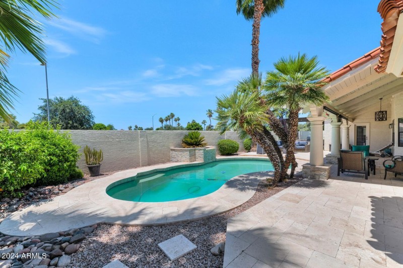 9032 N 83rd St-large-030-008-9032 N 83rd