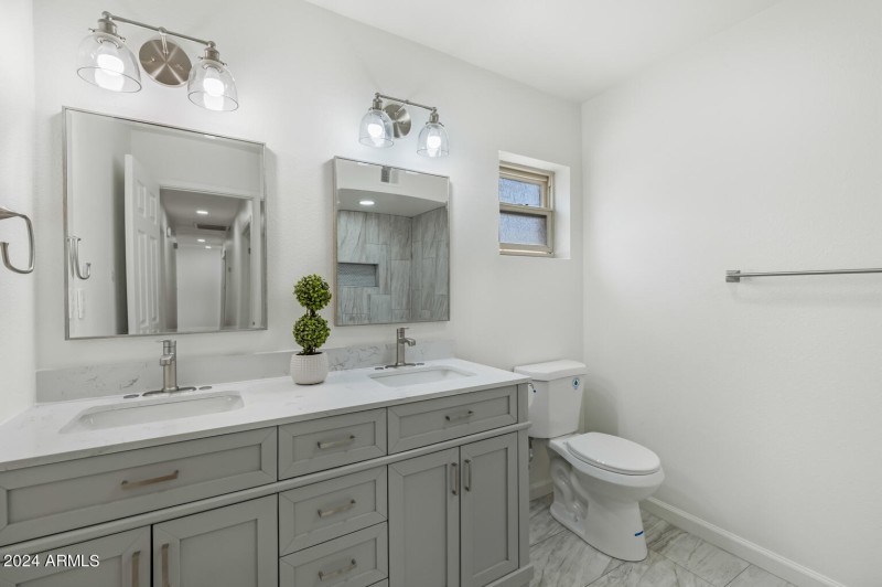 3204 N Jay St Chandler - 297