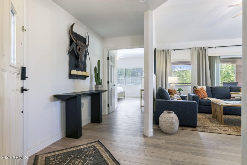 3-web-or-mls-16801-n-94th-st-2015