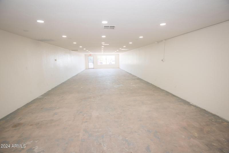 970 E Fry Blvd 06-12-2024 (7)