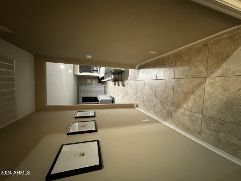 A06E6B94-3845-443C-A9ED-6DBA8065154F