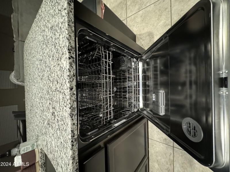 4A689625-1EBB-4B67-98CB-D3302F836015