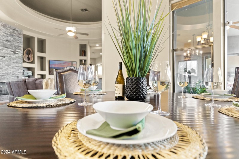 23_11362_E_Dale_Ln__023_mls